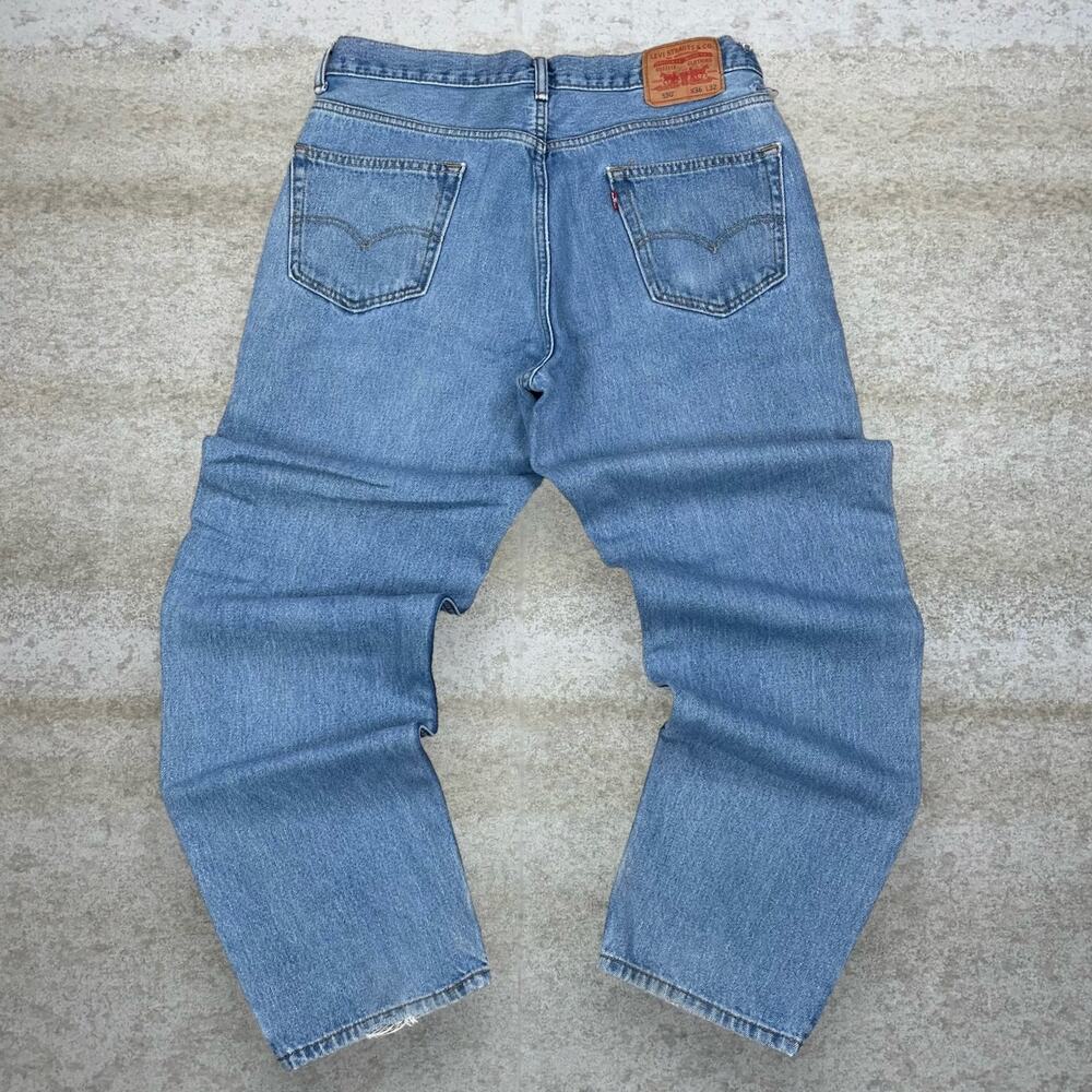 Vintage Y2K Levis Jeans 550 36x32 Relaxed Fit Light Wash Denim Red Tab
